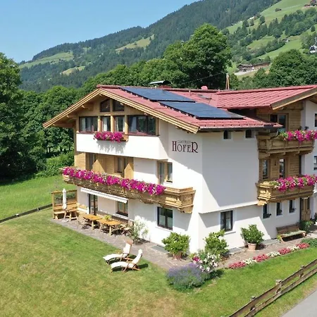 Homestay Gaestehaus Hofer *