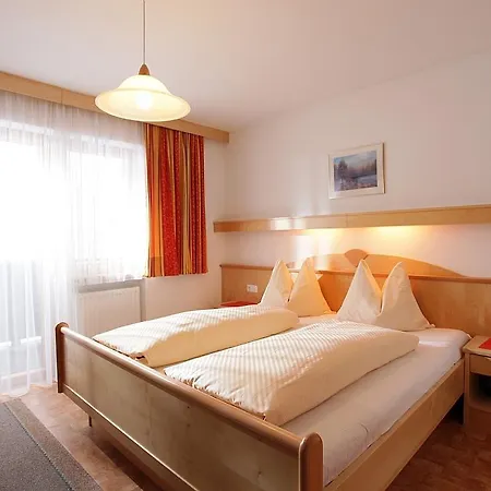 Gaestehaus Hofer Brixen im Thale