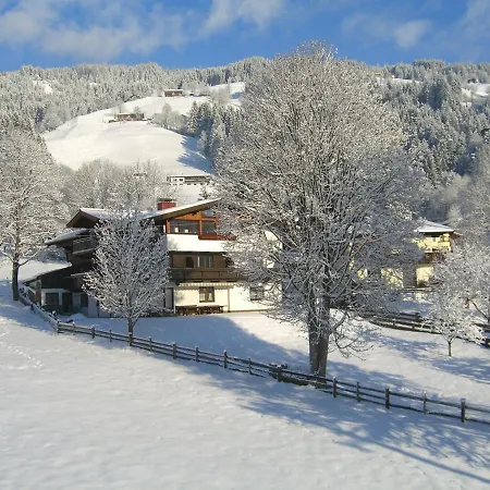 Gaestehaus Hofer Brixen im Thale