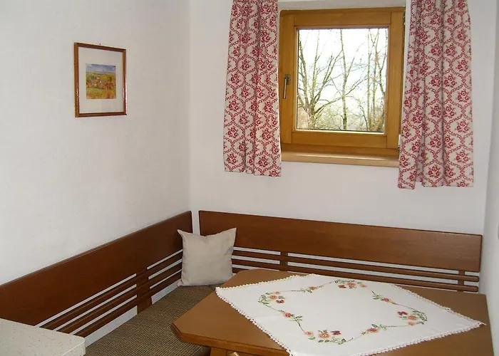 Δωμάτια σε οικογενειακή κατοικία Gaestehaus Hofer Brixen im Thale