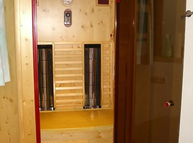 Gaestehaus Hofer Brixen im Thale