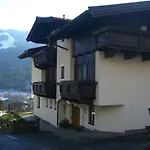 民宿 Gaestehaus Hofer 布利克森塔勒